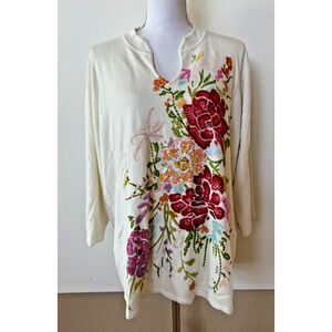 NWT Michelle Nicole Women Pullover Sweater White Floral Sequin Beaded Sz 2X